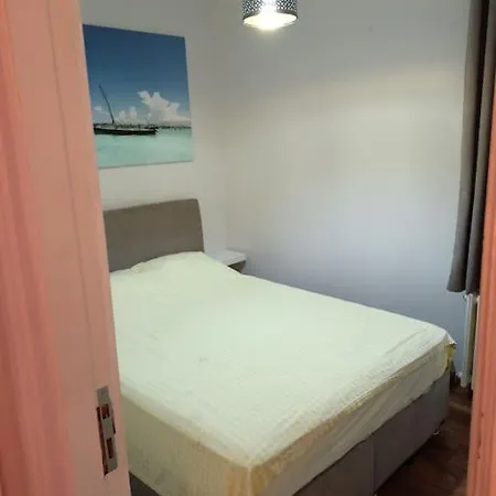 Historical Flat With Amazing Golden Horn View